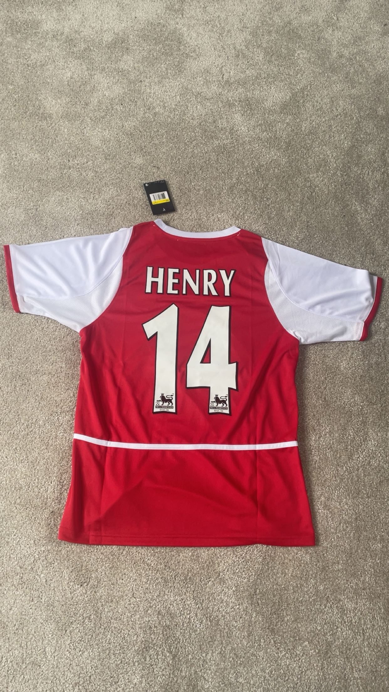 Thierry Henry Arsenal 2002/03 Home Retro Football Shirt – Small | Vintage Soccer Jersey