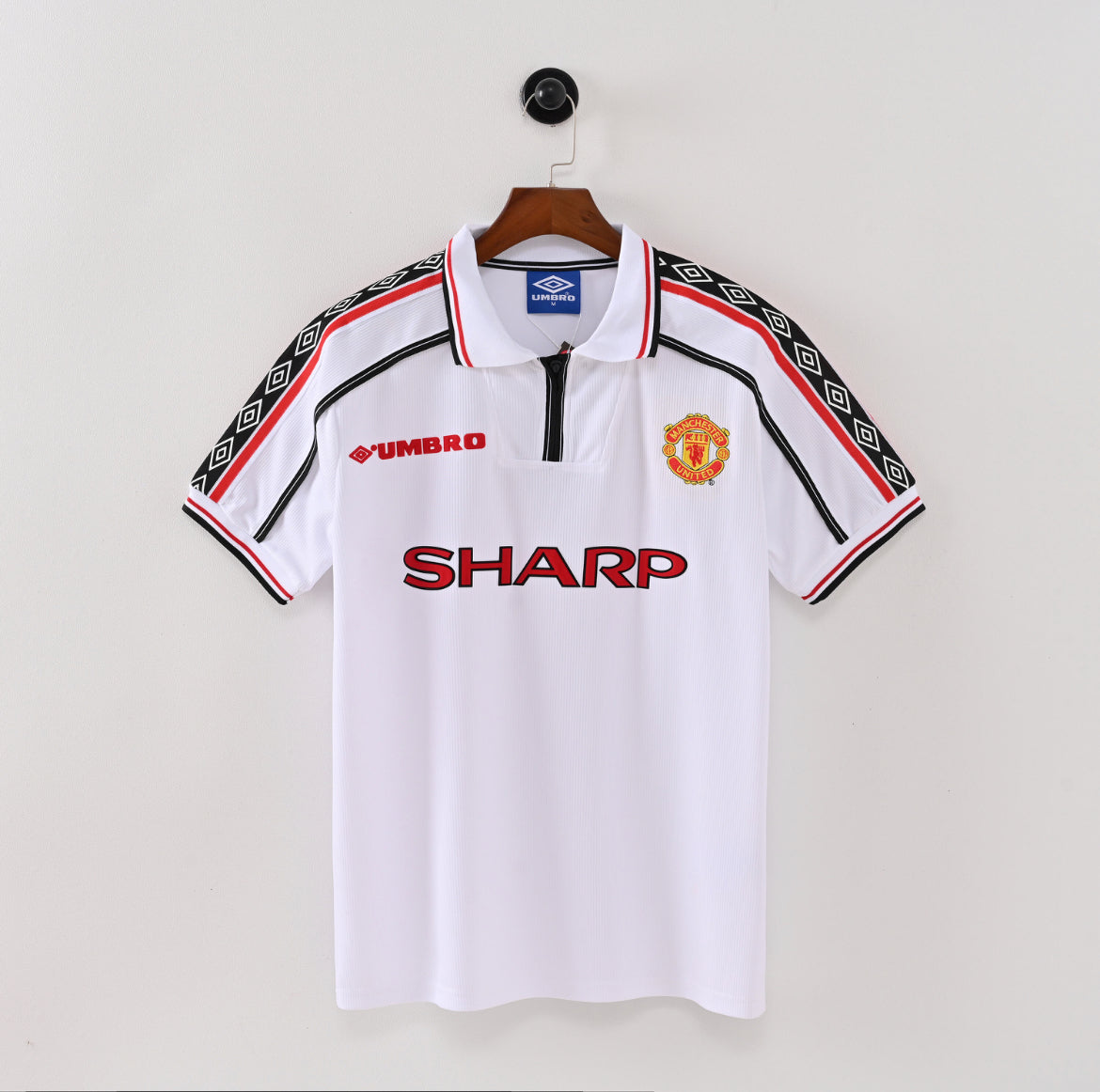 Manchester United 98/99 away kit