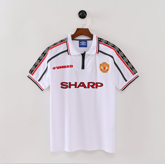 Manchester United 98/99 away kit