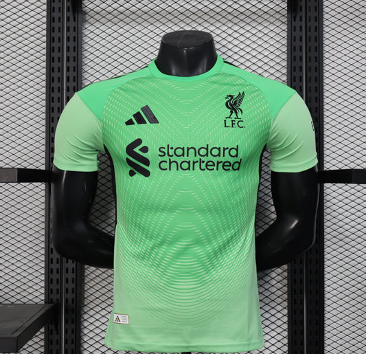 Liverpool goalkeeper home jersey 25/26