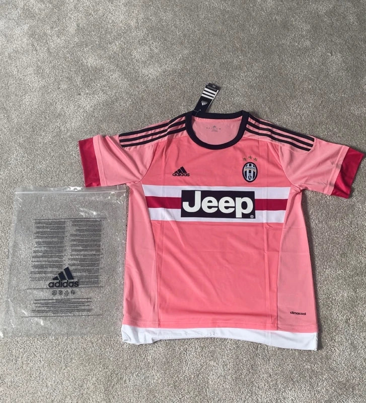 Paul Pogba 2015/2016 Juventus Away Shirt – Pink – Men’s Medium